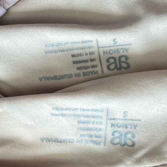 Albion fit icon wave striped one shoulder bikini set small - Picture 12 of 12